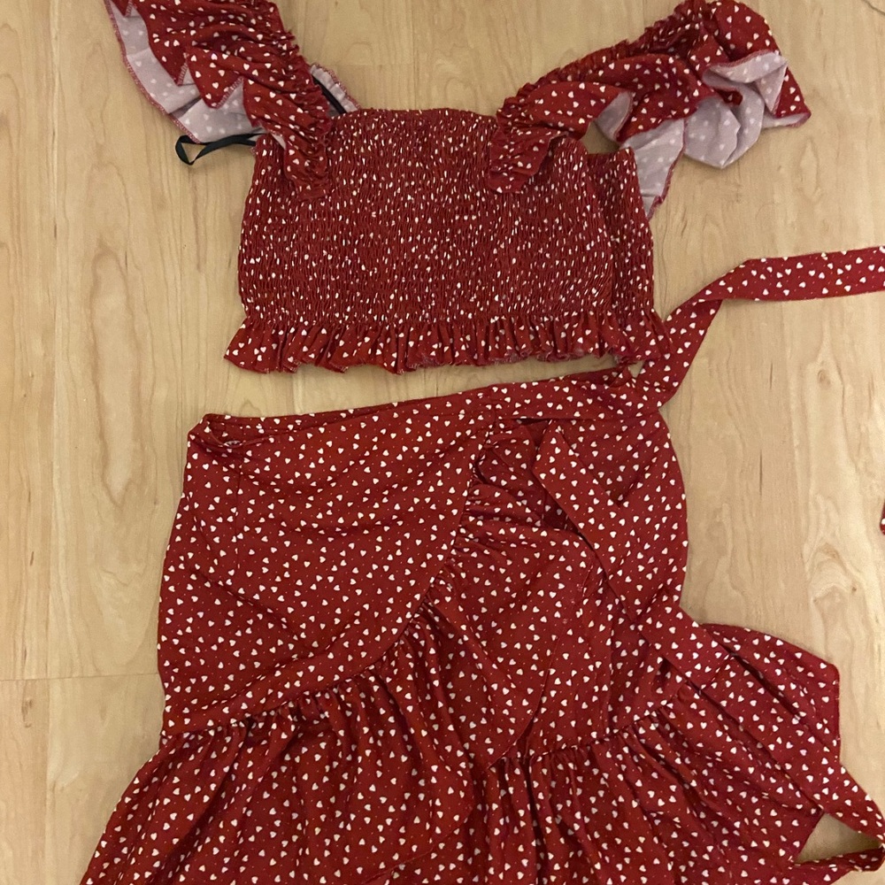 Two piece set